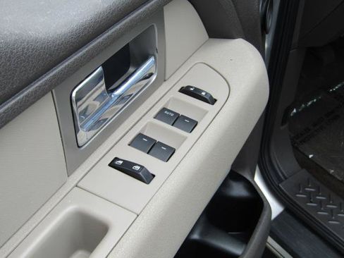 Used 2009 Ford F150 XLT RWD image 19