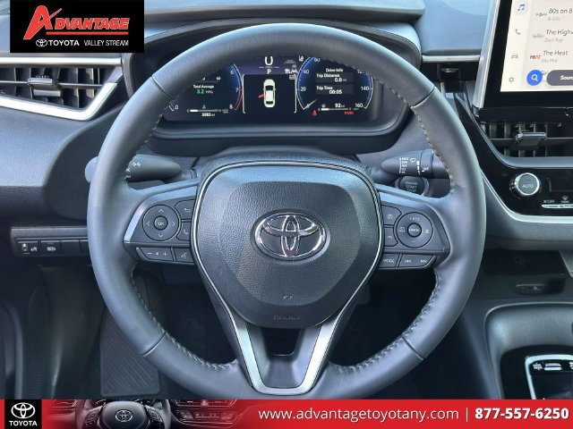 Certified 2026 Toyota Corolla SE w/ SE Package FWD image 18