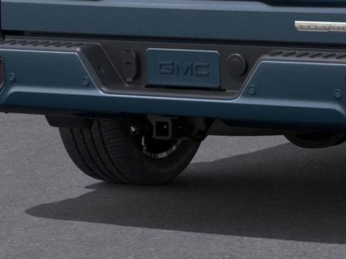 New 2026 GMC Sierra 1500 Elevation image 14
