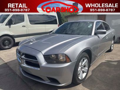 Used 2014 Dodge Charger SE w/ Connectivity Group