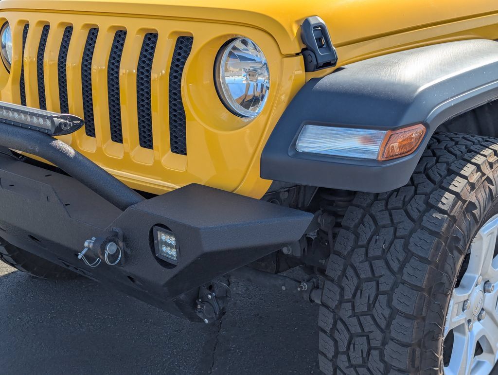 Used 2019 Jeep Wrangler Unlimited Sport S AWD/4WD image 11