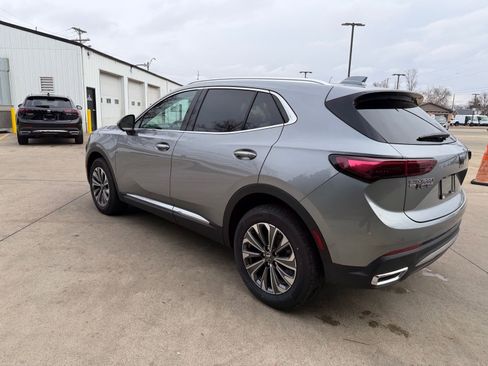 New 2026 Buick Envision Preferred image 9