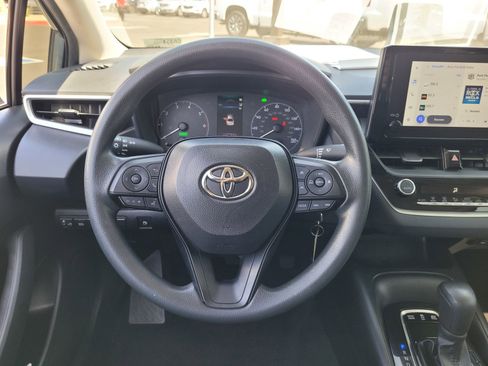 Used 2023 Toyota Corolla LE FWD image 15