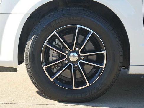 Used 2018 Dodge Grand Caravan GT image 7