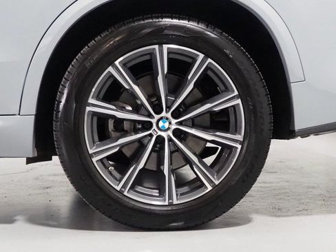 Used 2026 BMW X5 sDrive40i w/ M Sport Package RWD image 59