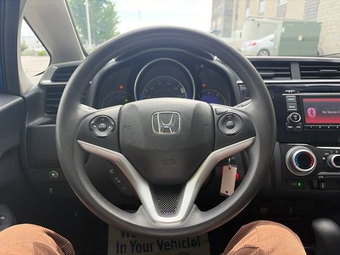 Used 2018 Honda Fit LX image 7