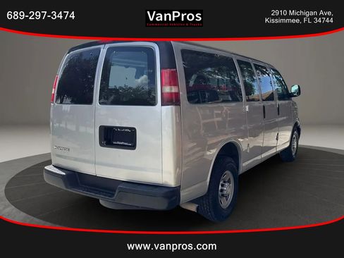 Used 2016 Chevrolet Express 2500 LS RWD image 5