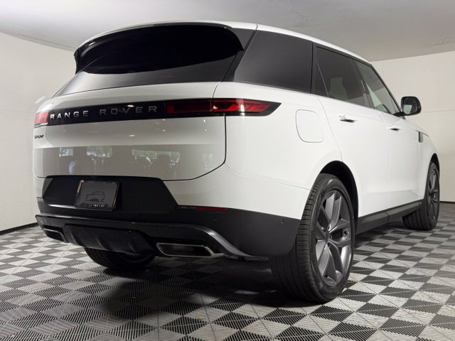 New 2026 Land Rover Range Rover Sport SE AWD/4WD image 8