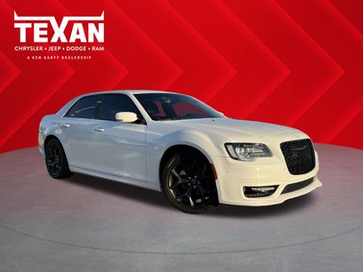 Used 2022 Chrysler 300 Touring L w/ Popular Equipment Group