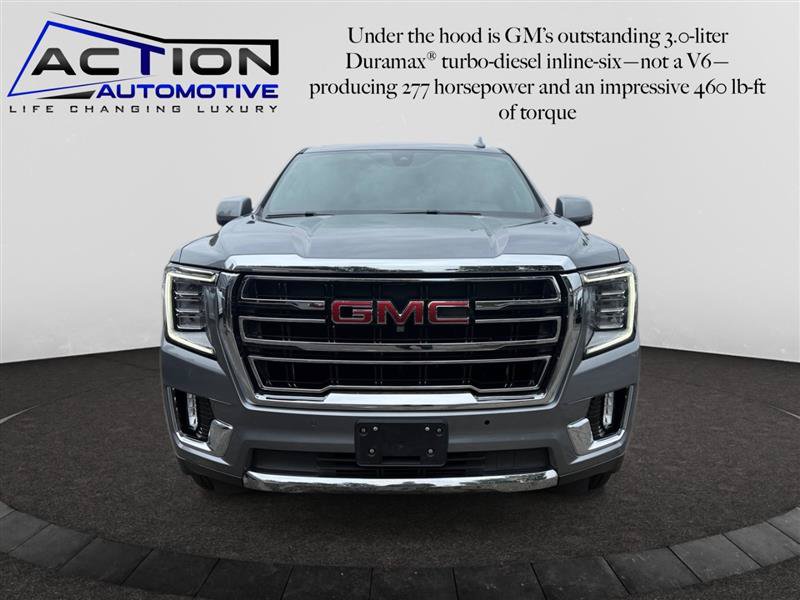 Used 2021 GMC Yukon XL SLT w/ SLT Premium Package AWD/4WD image 3