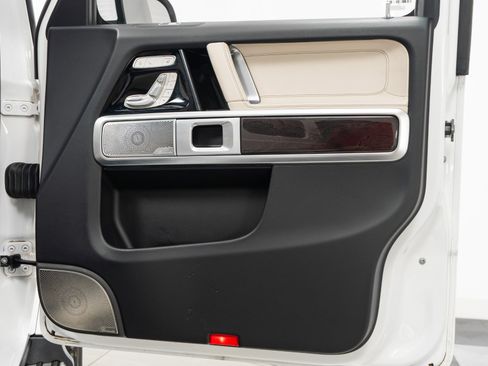 Used 2024 Mercedes-Benz G 550 image 36