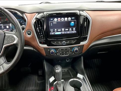 Used 2018 Chevrolet Traverse High Country image 8