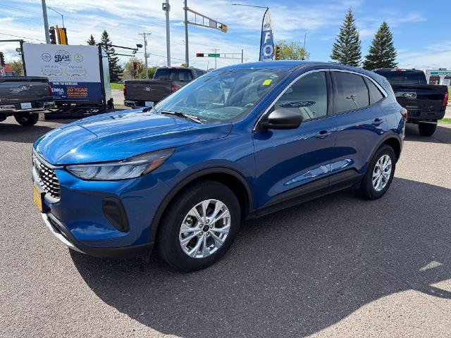 Certified 2023 Ford Escape Active AWD/4WD image 3