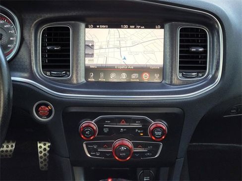 Used 2016 Dodge Charger R/T Scat Pack w/ Beats Audio Group image 21