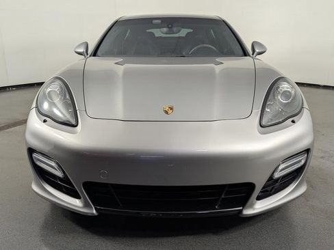 Used 2013 Porsche Panamera GTS image 3