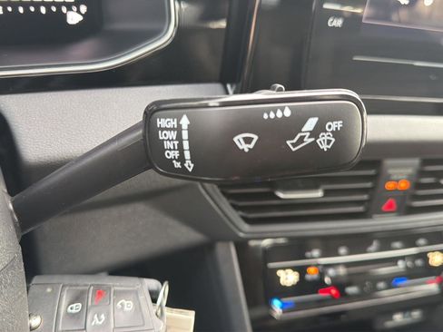 Used 2025 Volkswagen Jetta S image 17