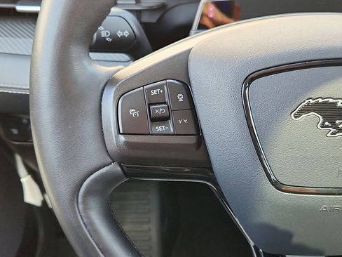 Used 2021 Ford Mustang Mach-E Premium image 20