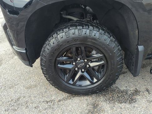 Used 2022 Chevrolet Silverado 1500 LT Trail Boss w/ LT Trail Boss Premium Package image 32
