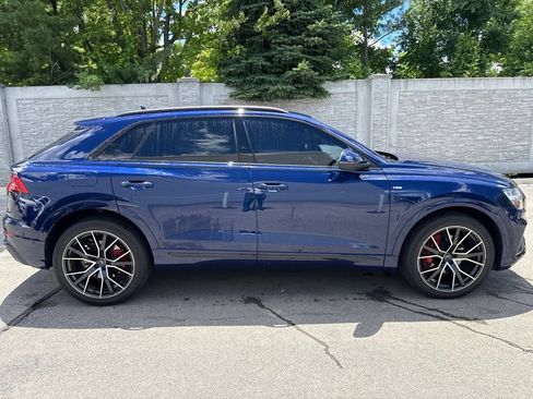 Used 2019 Audi Q8 Premium Plus w/ Premium Plus AWD/4WD image 6
