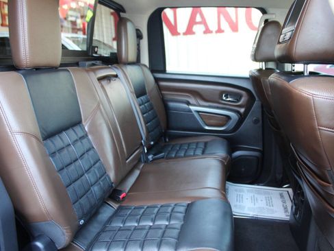 Used 2017 Nissan Titan Platinum Reserve image 11