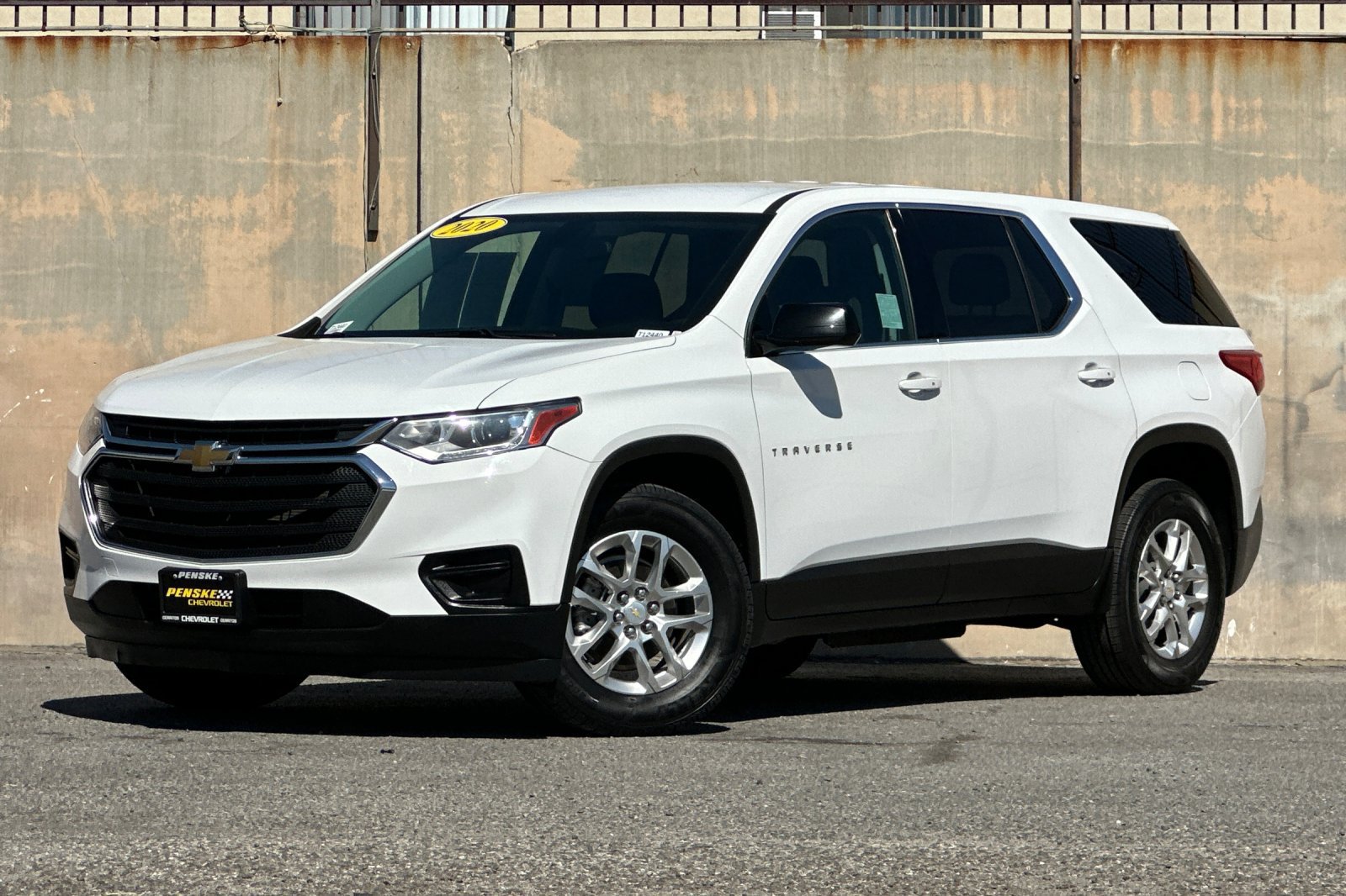 Used 2020 Chevrolet Traverse LS FWD image 8