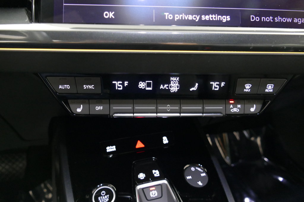 Used 2023 Audi Q4 e-tron Premium Plus w/ Premium Plus AWD/4WD image 22