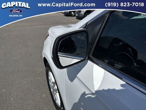 Certified 2022 Ford Edge SEL w/ Convenience Package image 12