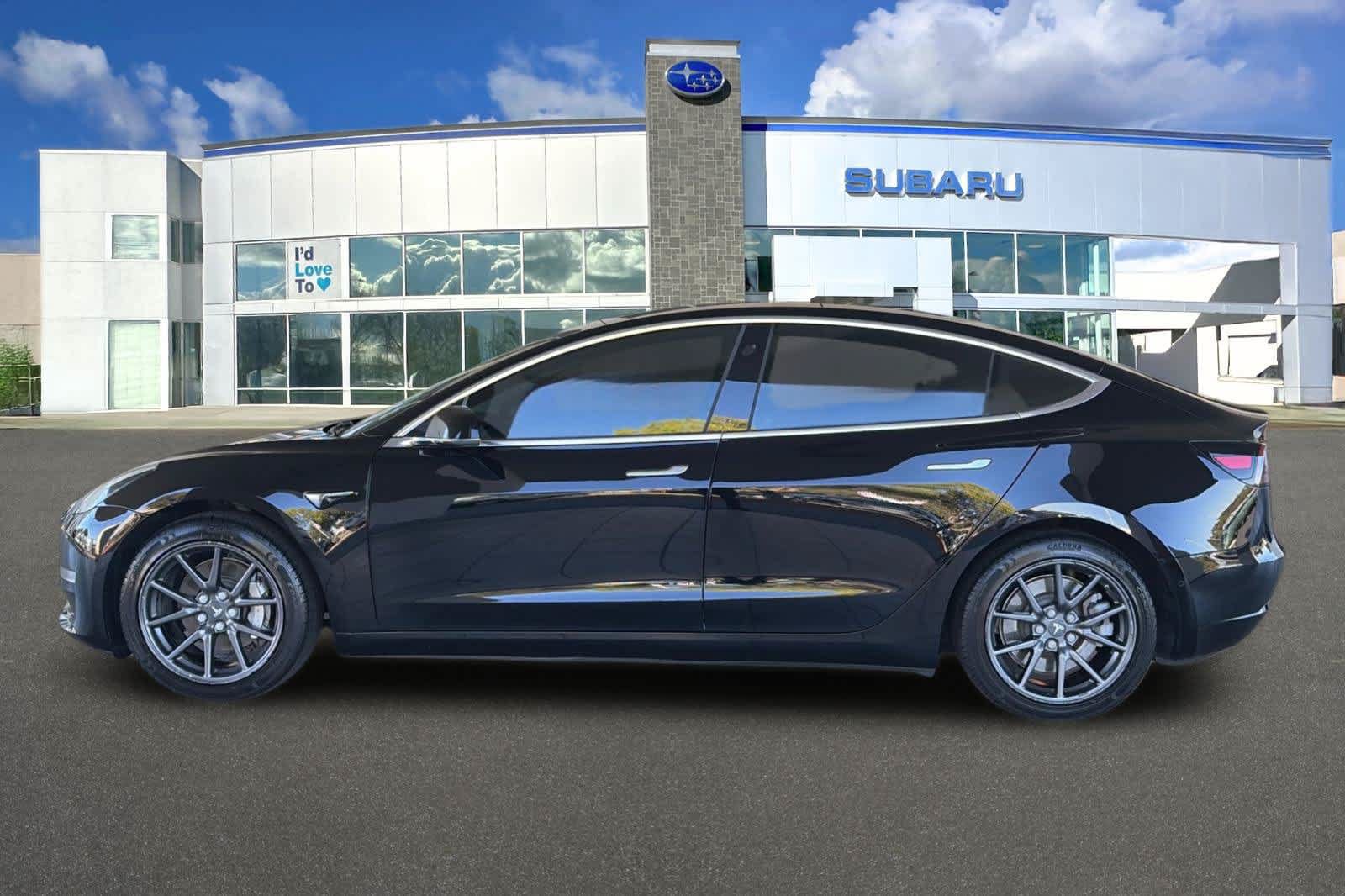Used 2019 Tesla Model 3 RWD image 9