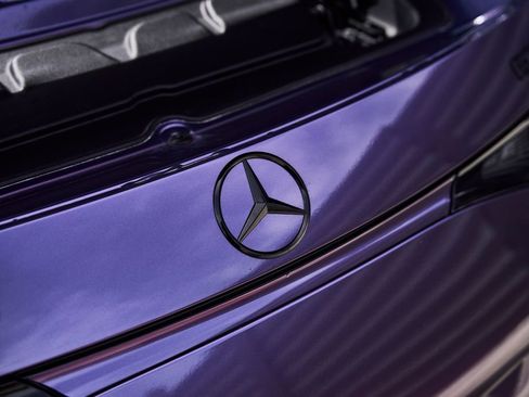 Used 2024 Mercedes-Benz AMG GT 63 image 12