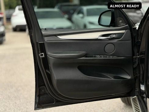 Used 2016 BMW X5 xDrive50i image 10