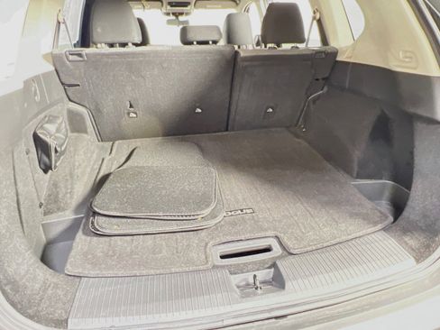Used 2021 Nissan Rogue SV AWD/4WD image 23
