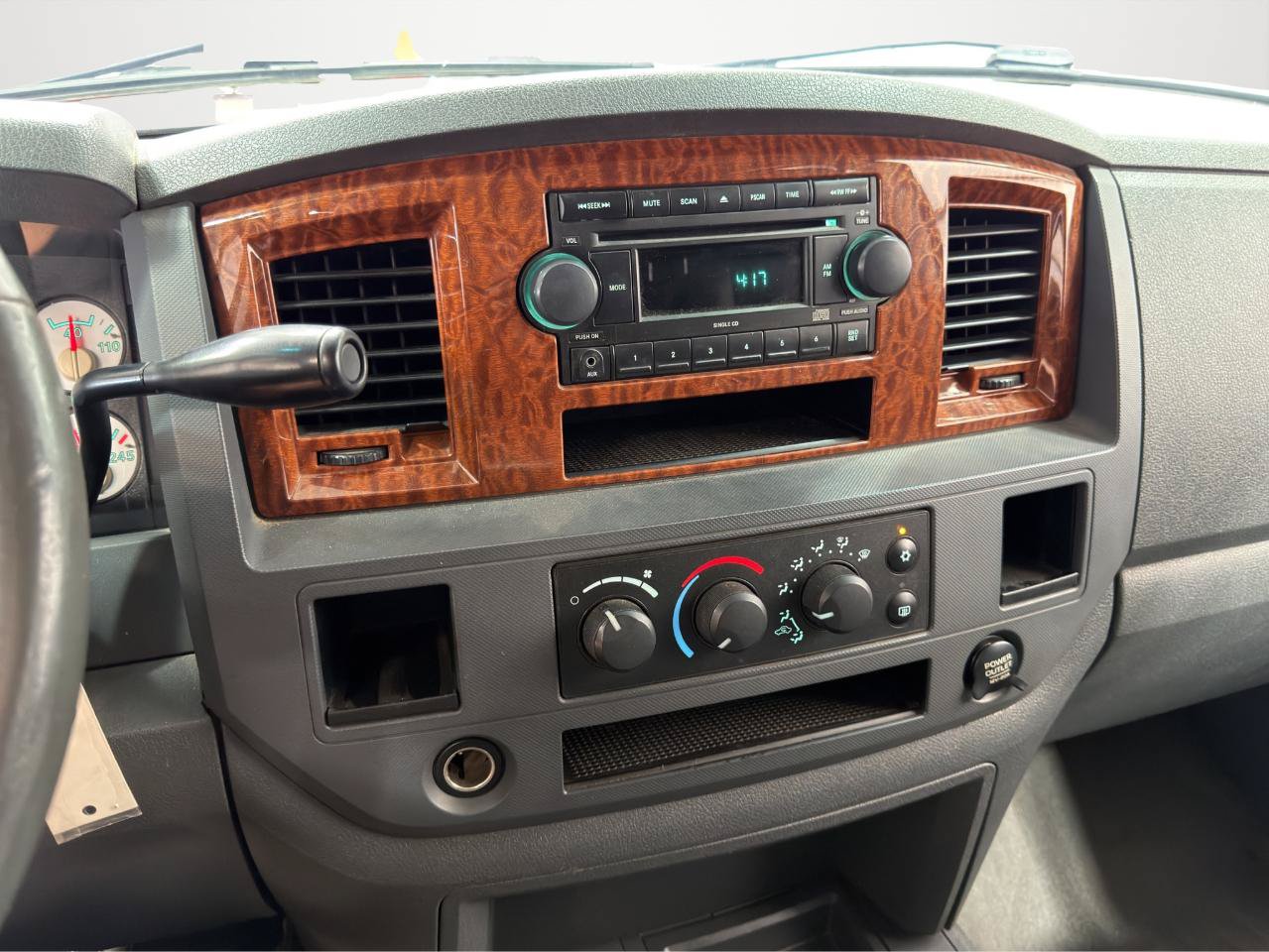 Used 2006 Dodge Ram 2500 Truck SLT AWD/4WD image 20