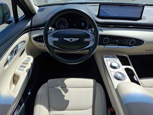 Used 2024 Genesis GV70 2.5T w/ Select Package AWD/4WD image 13