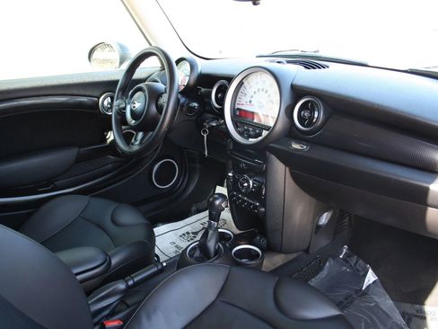 Used 2013 MINI Cooper Clubman S FWD image 6
