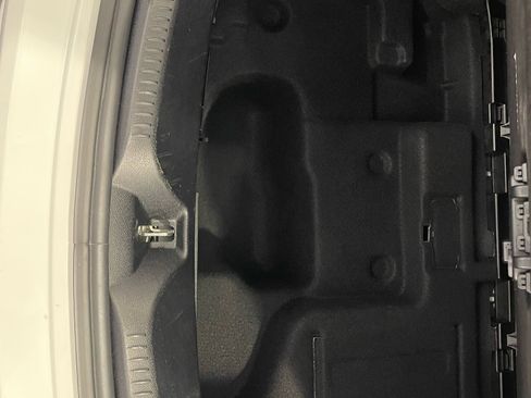 Used 2023 Mercedes-Benz E 450 SPORT COUPE w/ AMG Line image 25