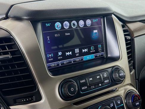 Used 2018 GMC Yukon Denali w/ Open Road Package AWD/4WD image 14