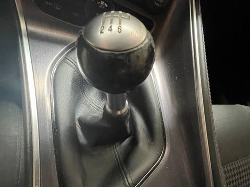 Used 2018 Dodge Challenger R/T RWD image 19