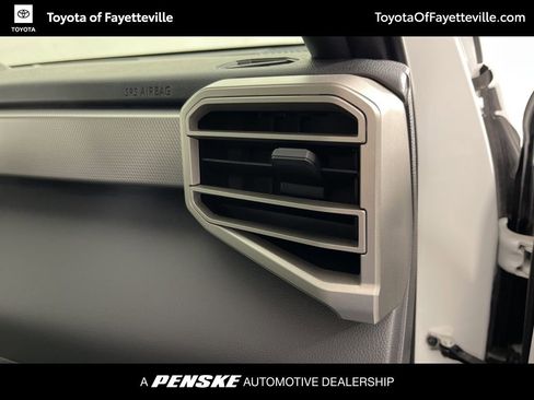Certified 2025 Toyota Tundra Limited w/ Power Package AWD/4WD image 20