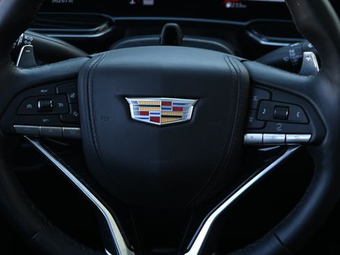 Used 2024 Cadillac Escalade V w/ LPO, ONYX Package AWD/4WD image 33
