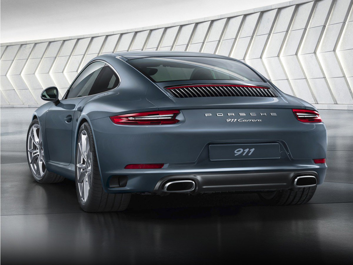Used 2017 Porsche 911 GT3 RS image 3