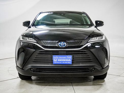 Used 2023 Toyota Venza LE AWD/4WD image 16