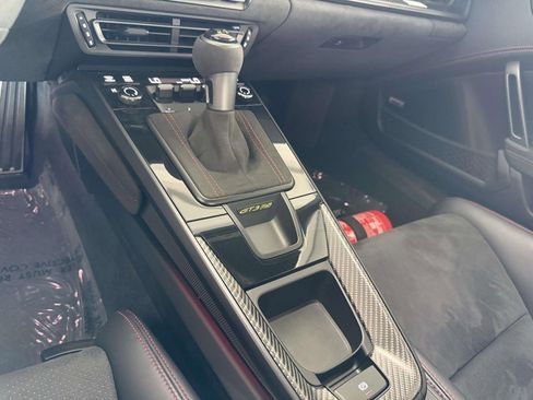 Used 2024 Porsche 911 GT3 RS RWD image 55