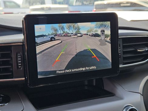 New 2024 Ford Explorer XLT w/ Equipment Group 202A image 12