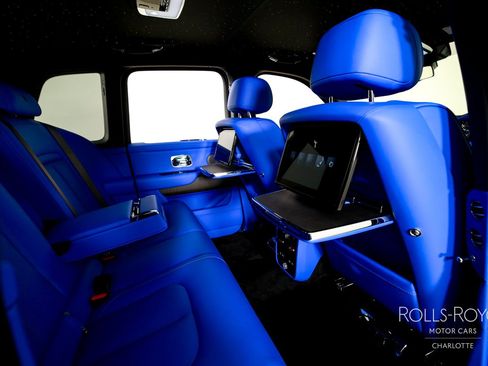Used 2026 Rolls-Royce Cullinan AWD/4WD image 29