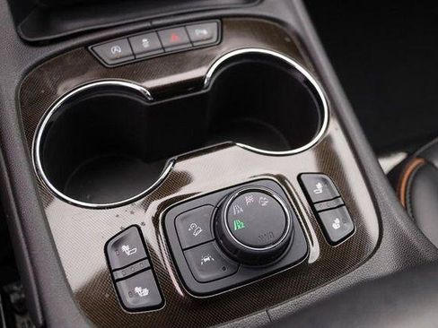 Used 2022 GMC Acadia AT4 AWD/4WD image 22