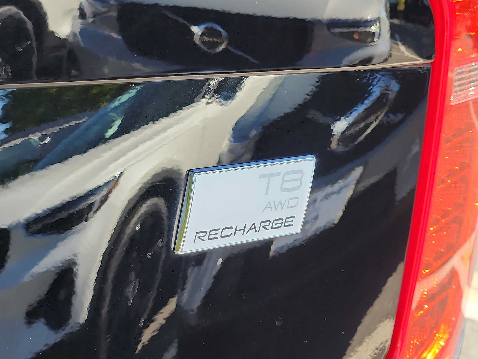 Certified 2024 Volvo XC90 T8 Ultimate w/ Protection Package Premier AWD/4WD image 28