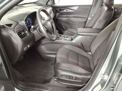 Used 2024 Chevrolet Equinox RS FWD image 19