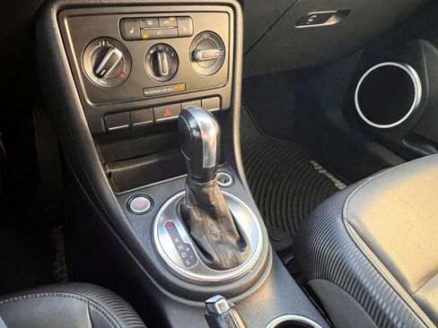 Used 2013 Volkswagen Beetle 2.5 FWD image 24