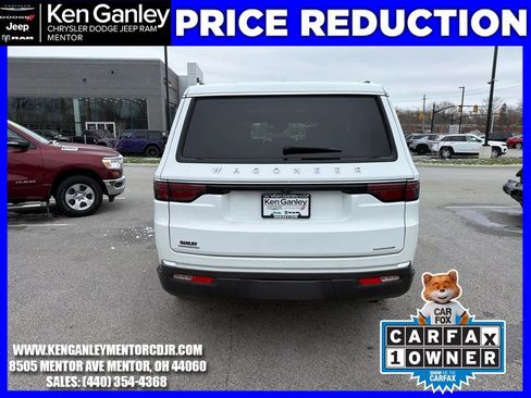 Used 2022 Jeep Wagoneer Series III w/ Premium Group I image 8