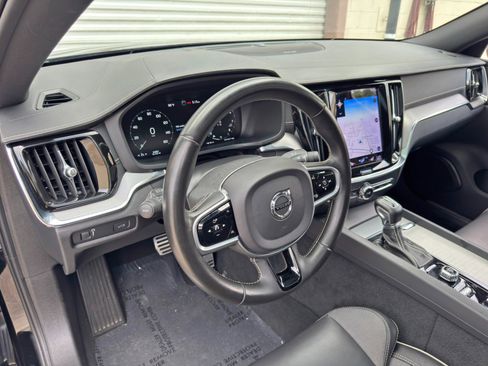 Used 2021 Volvo S60 T6 R-Design AWD/4WD image 12